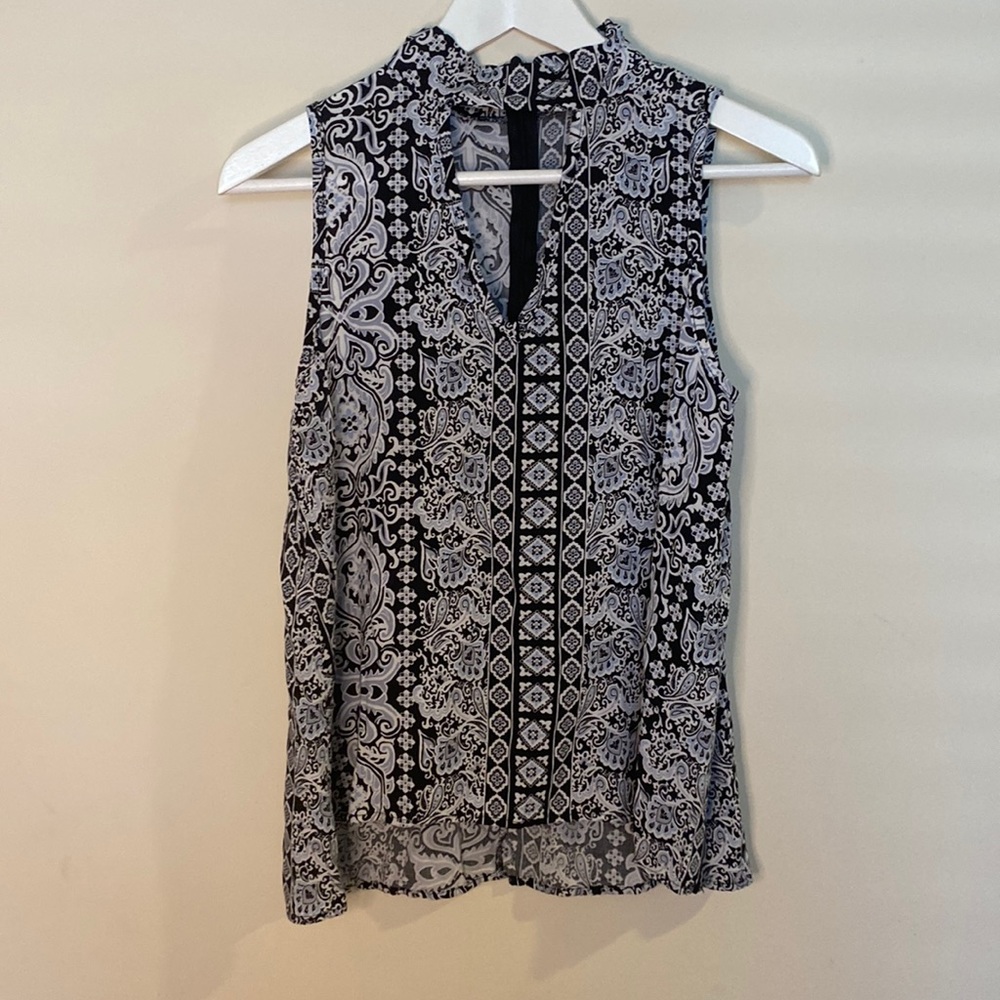 Sage Small S cutout sleeveless black and white and baby blue patterned top